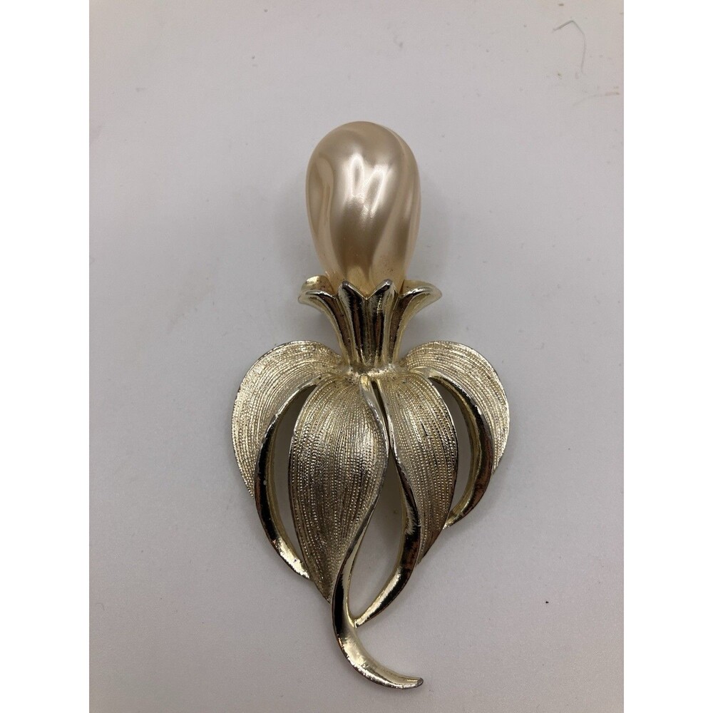 Sarah Coventry Signed Gold Tone Flower Brooch Pin Women’s Jewelry Accessories